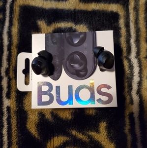Samsung Ear Buds